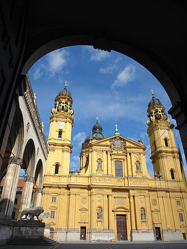 Fotos Theatinerkirche | München