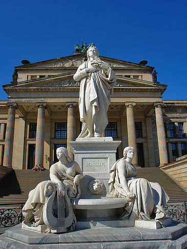 Fotos Schillerdenkmal mit Konzerthaus | Berlin