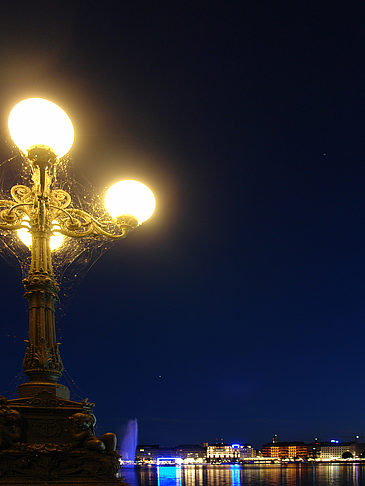 Laterne und Binnenalster Foto 