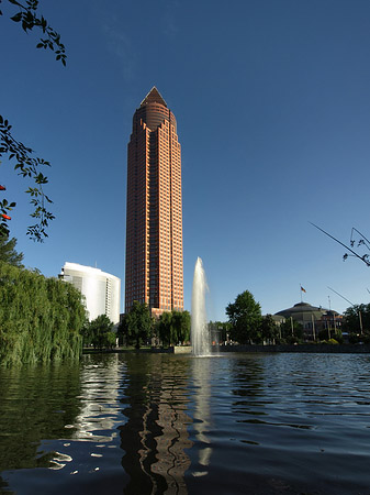 Fotos Messeturm mit Ludwig-Erhard-Anlage