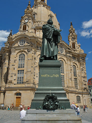 Frauenkirche und Lutherdenkmal Fotos