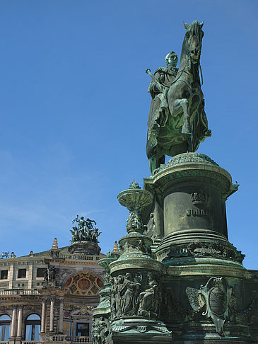 Foto König-Johann-Statue - Dresden