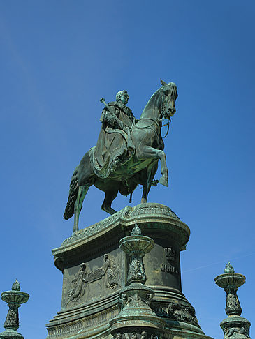 König-Johann-Statue