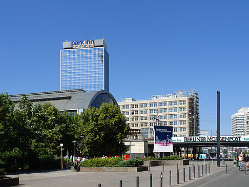 Foto Bahnhof Alexanderplatz