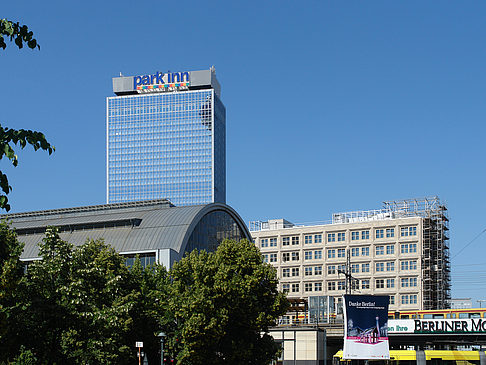 Foto Bahnhof Alexanderplatz