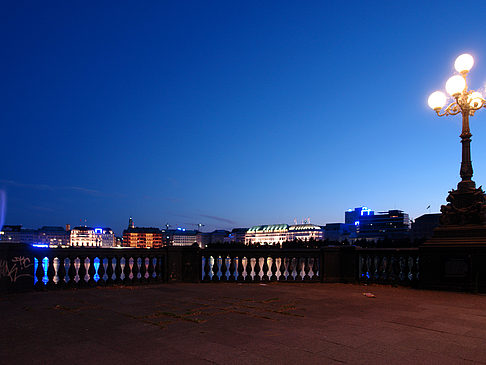 Binnenalster am Abend Fotos