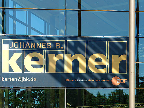 Johannes B. Kerner - Studio Fotos