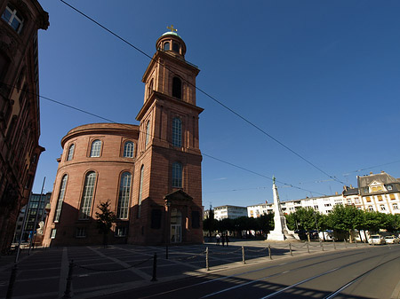 Foto Paulskirche mit Straße