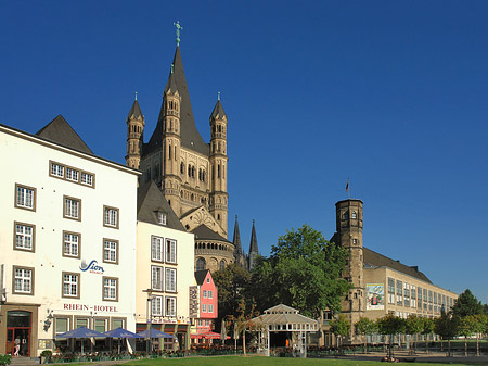 Foto Groß St Martin hinter Fischmarkt