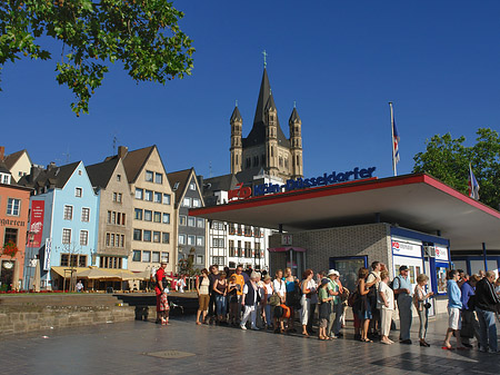 Foto Köln-Düsseldorfer vor Groß St.Martin - Köln