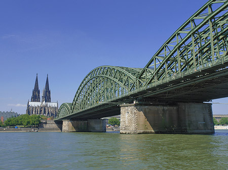 Fotos Hohenzollernbrücke am Kölner Dom